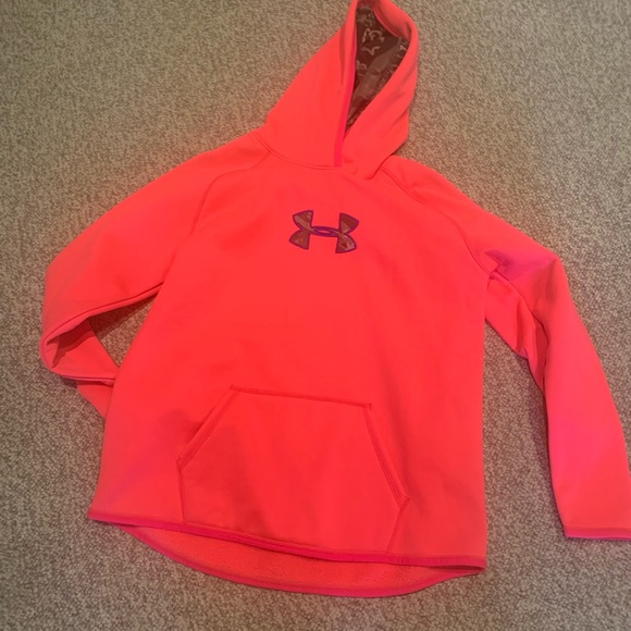 Under Armour youth XL cold gear hoodie. - Picture 2 of 3